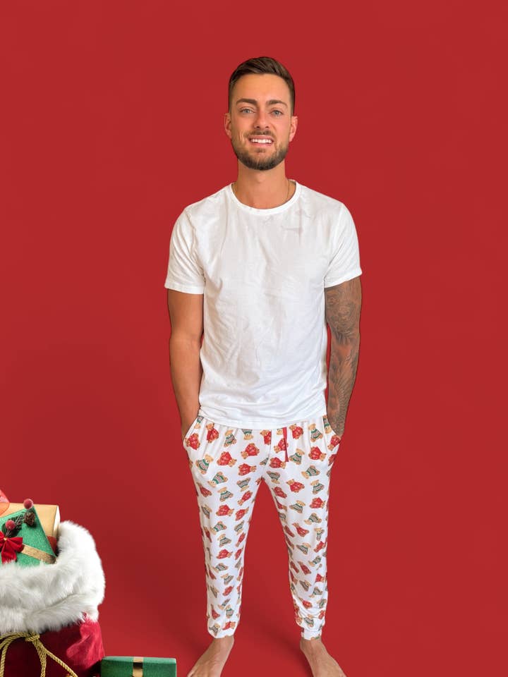PANTALÓN DE JOGGING DE ENSUEÑO PARA HOMBRE BEAR-Y COZY CHRISTMAS para venta al por mayor de Dream Big Little Co.