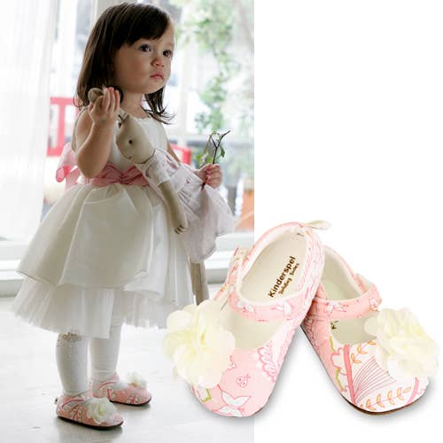 Flower Walkers/Zapatos de bebé de algodón antideslizantes para niñas para venta al por mayor de Kinderspel