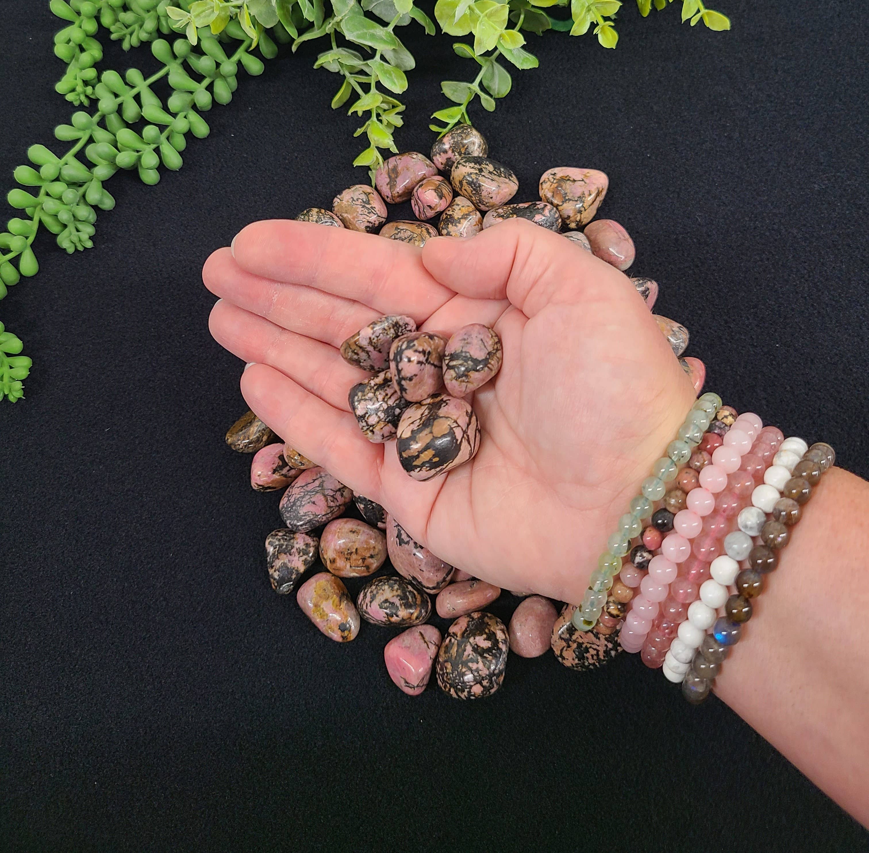 Meraki Gemstones – Pedra/cristal espiritual por atacado – Rodonita (1kg/2,2 lbs.) Pedras Retropetadas 20-25mm5