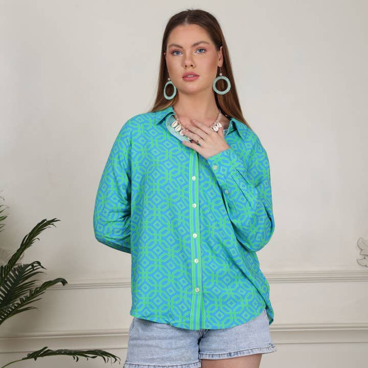 Avani Del Amour - Wholesale Button Down Shirt - Women's - 4069 Geometric Printed Classic Button Down Shirt