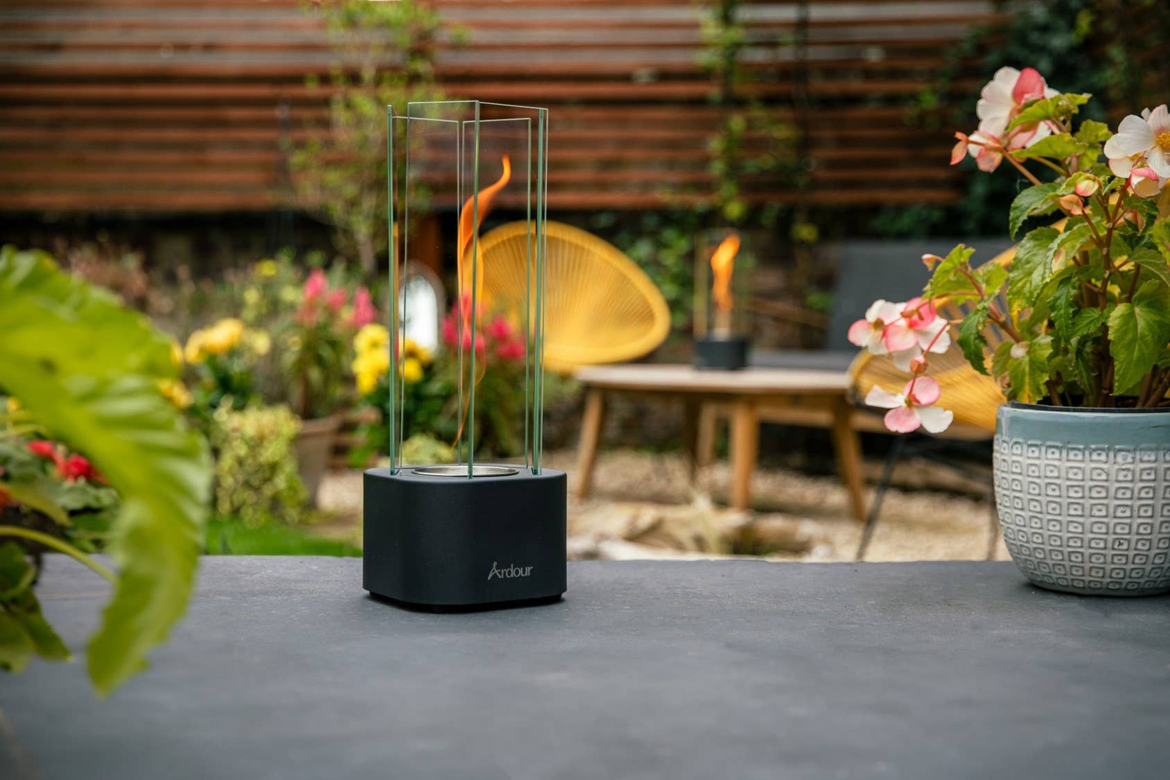 Neon Kactus - Wholesale Decorative Tabletop Object - Ardour Savita - Indoor & Outdoor Tabletop Fire Pit - (Black)2