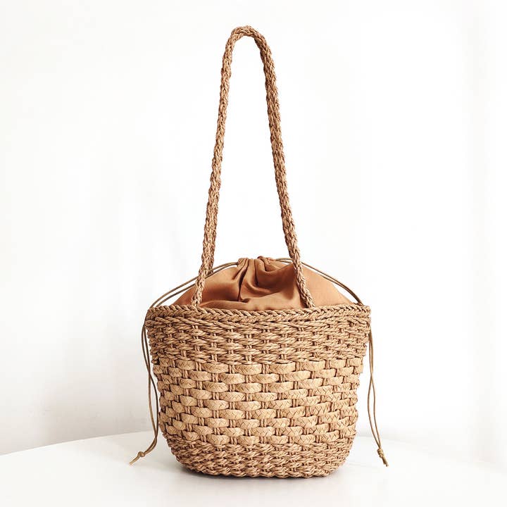 ACCITY - Wholesale Beach Bag - WOMEN HAND-WOVEN BUCKET STRAW BAG_CWAB0817