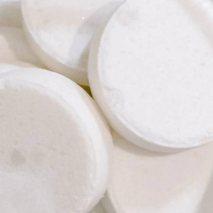 No Tox Life - Wholesale Shower Steamer/Bomb - EUCALYPTUS STEAM® Cleansing Vapors for Shower® - Bulk - No Tox Life