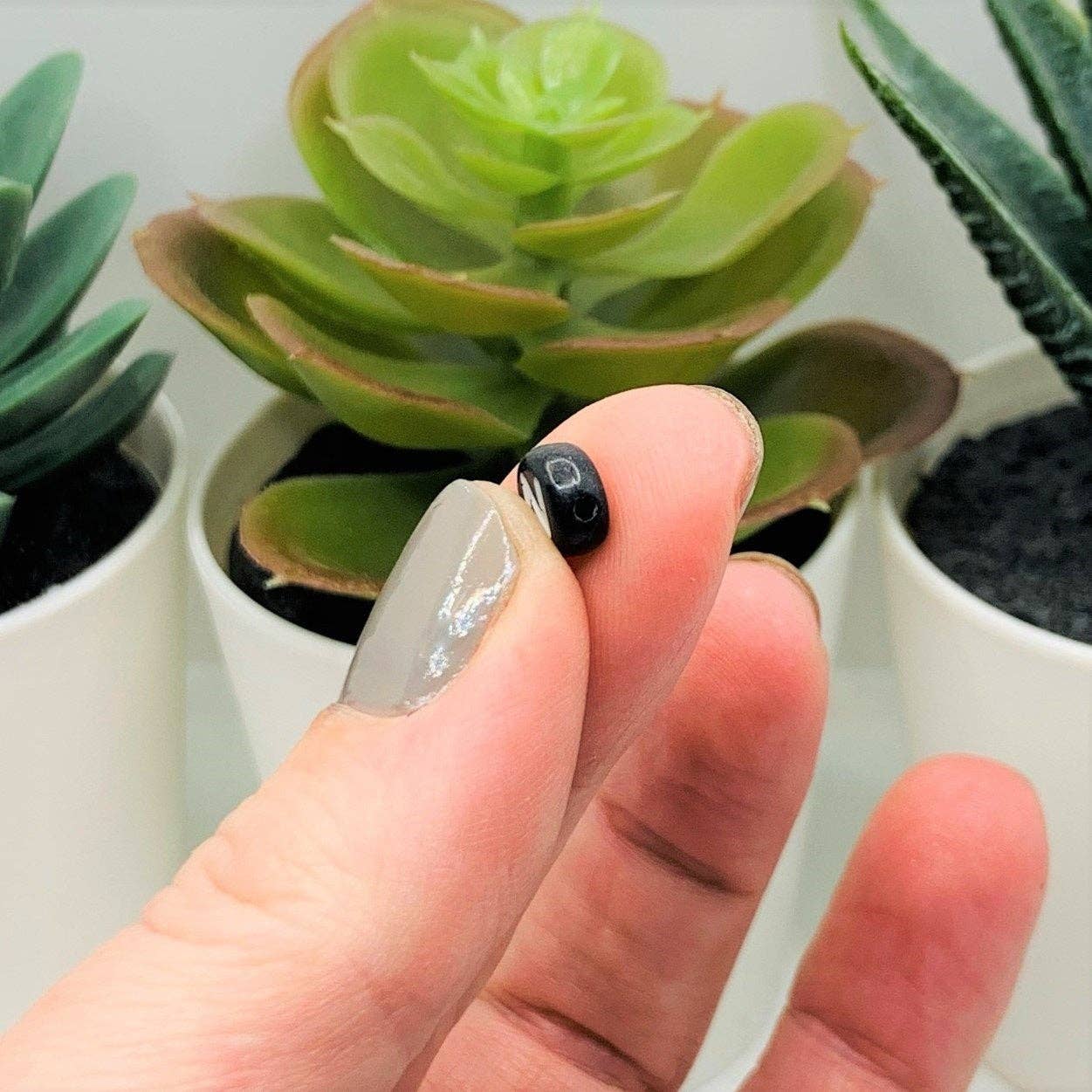 Guerrilla Charm - Wholesale Beads - Round Black and White Alphabet Beads, 7x7mm2