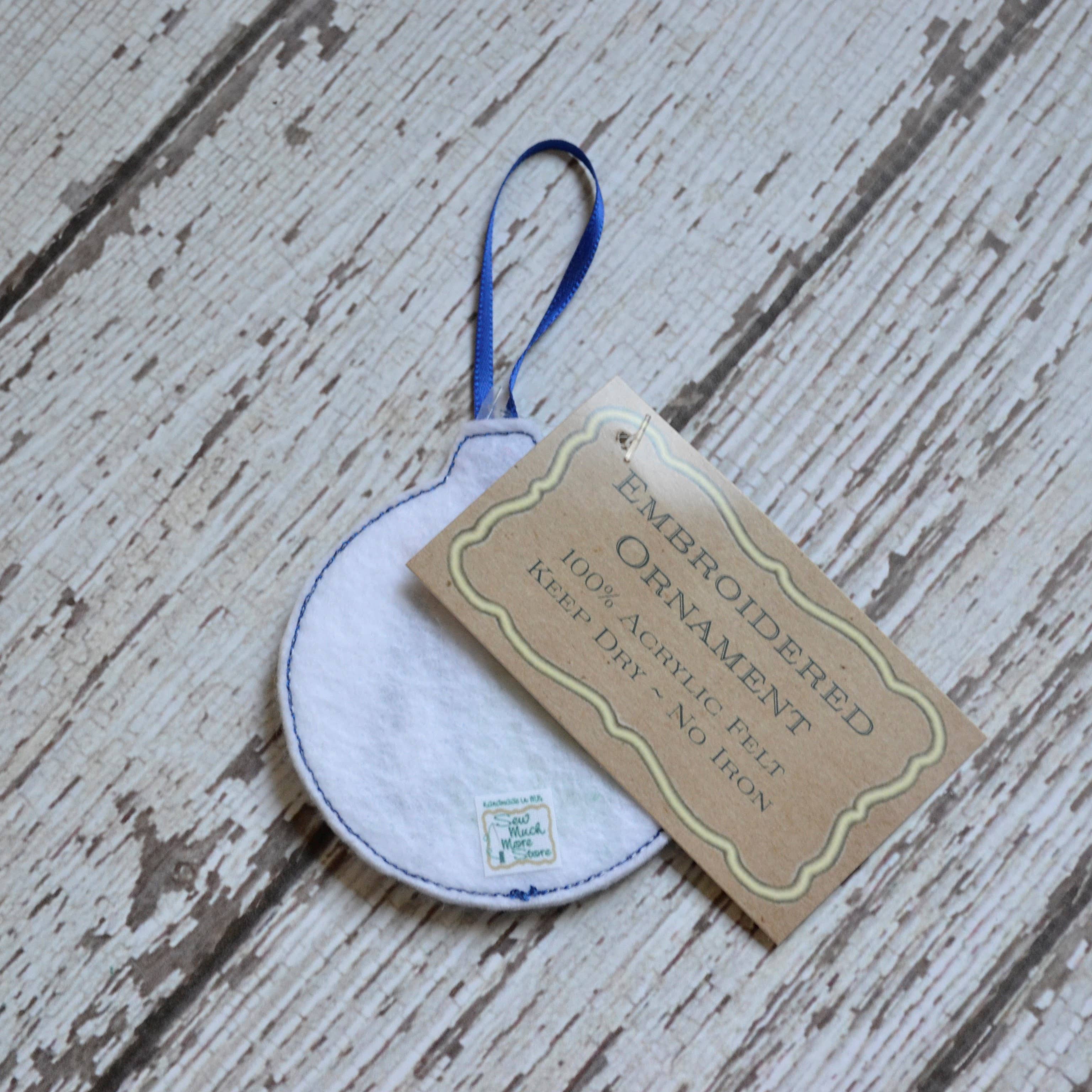 SewMuchMoreStore - Vente Objets de décoration - Boule de neige d'hiver, ornement en feutre brodé3