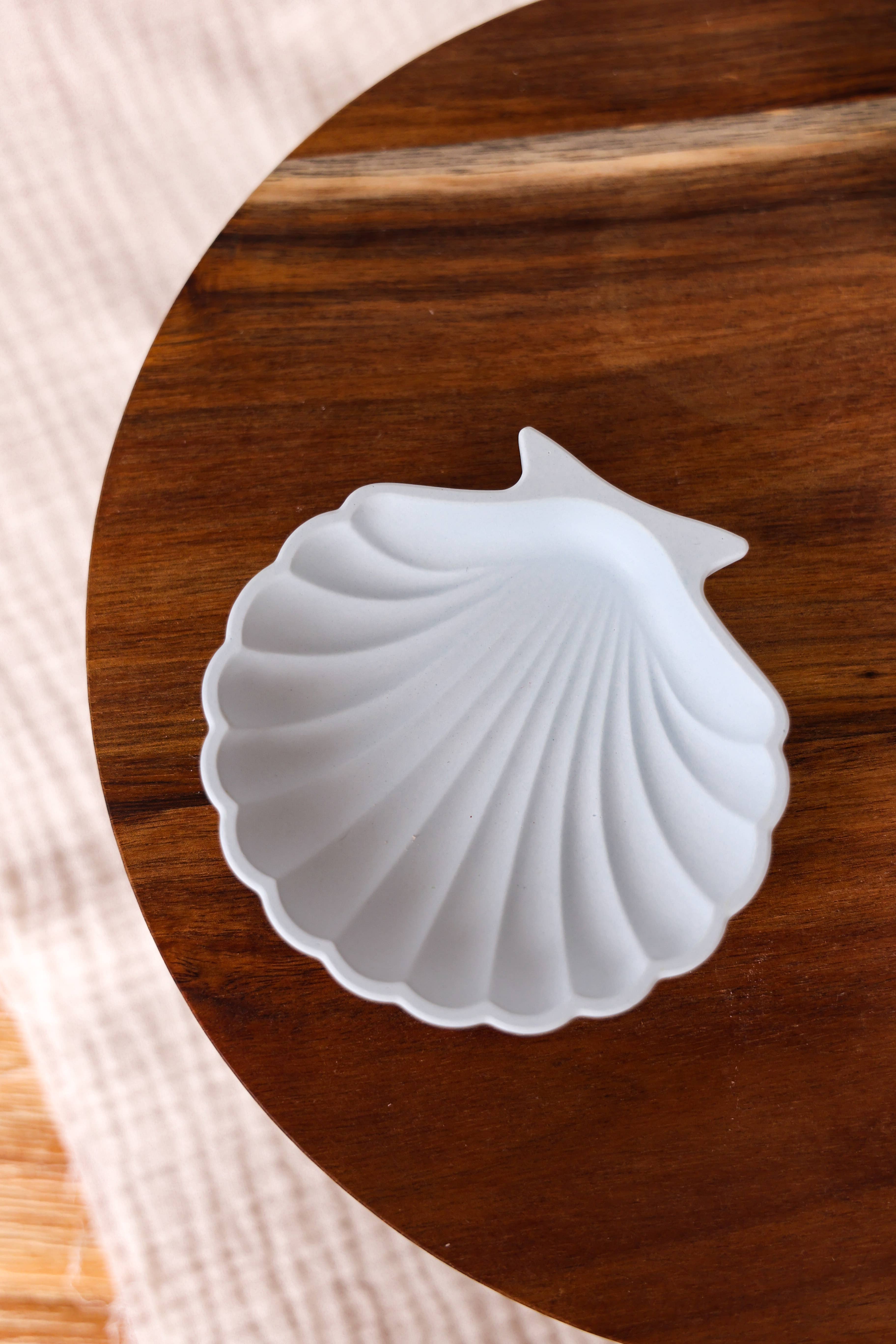 Niki Candle - Wholesale Decorative Plate/Dish/Bowl - Flat mussel bowl - handmade4