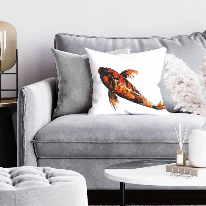 Svart Röd fjäril koi fisk | Invändig kudde 16 ”x 16" för wholesale på Faire