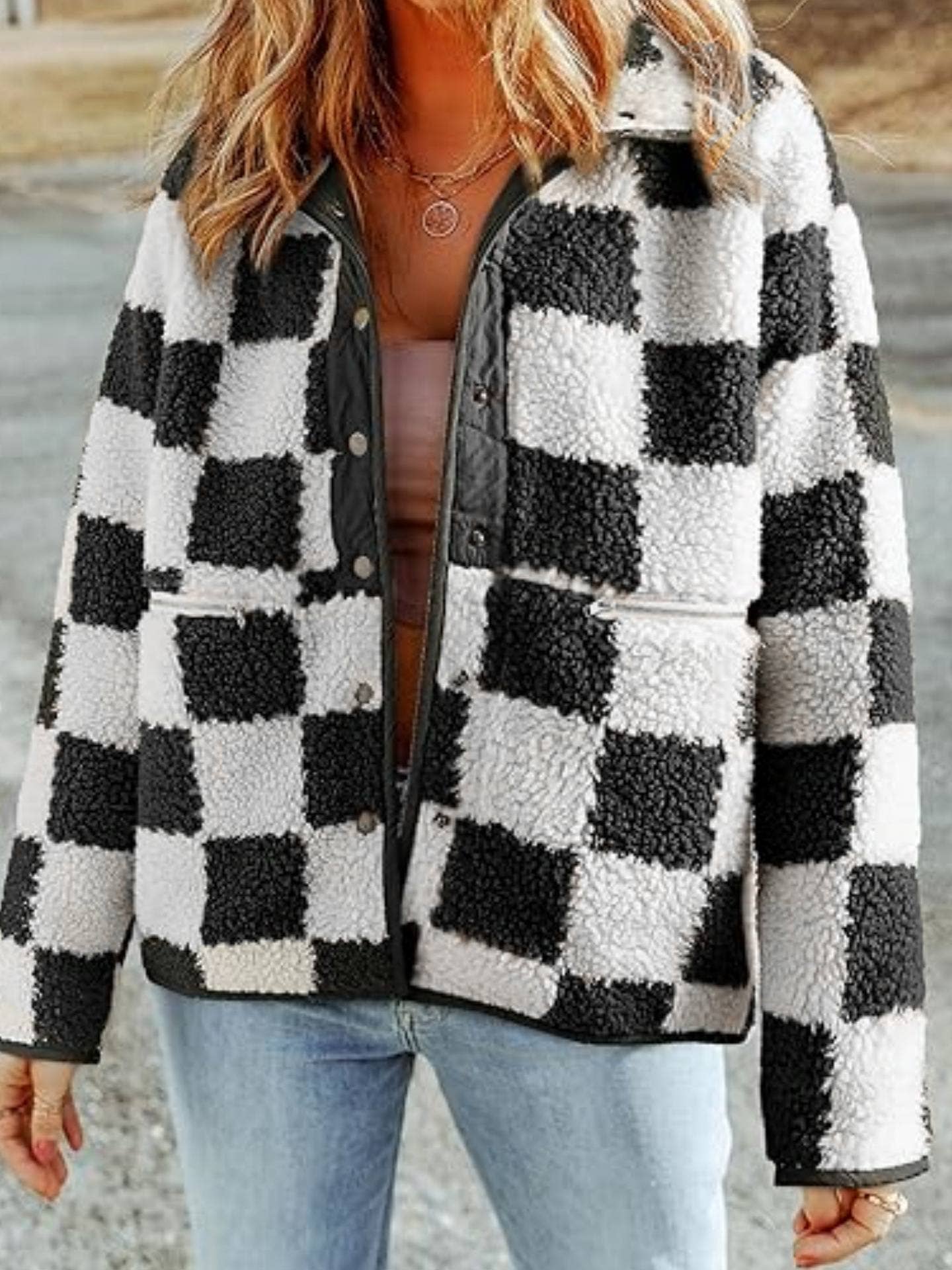 Rosa Clothing - Wholesale Jacket - Women's - Checkered fleece snap buttoned relaxed jacket13