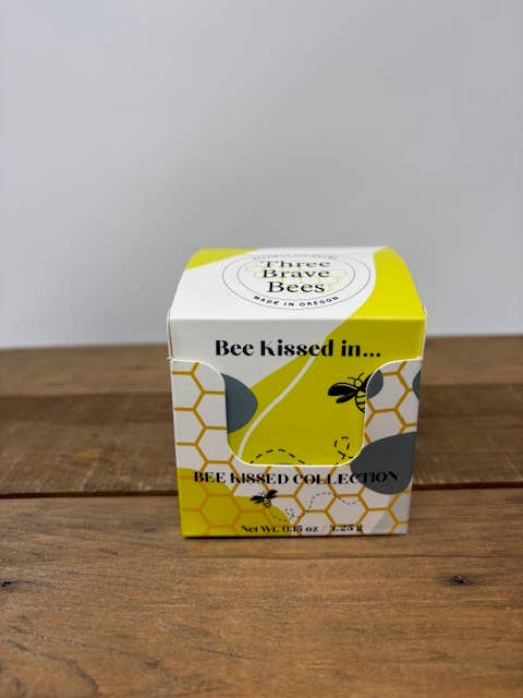 Bijen Gezoend in... Toonbank Display voor wholesale door Three Brave Bees