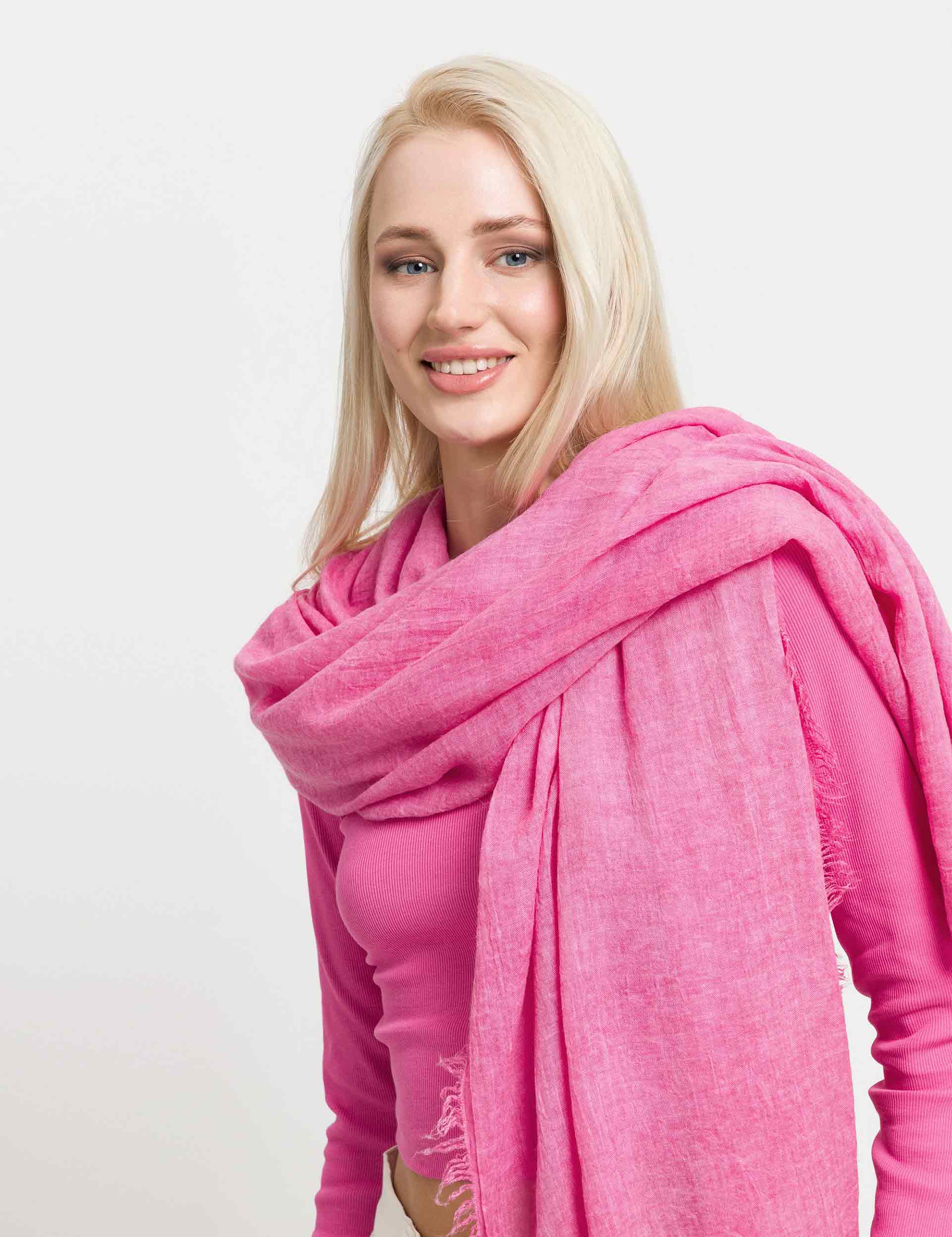 FRAAS - The Scarf Company - Wholesale Scarf - Women's - Optic Cold Dye Wrap8