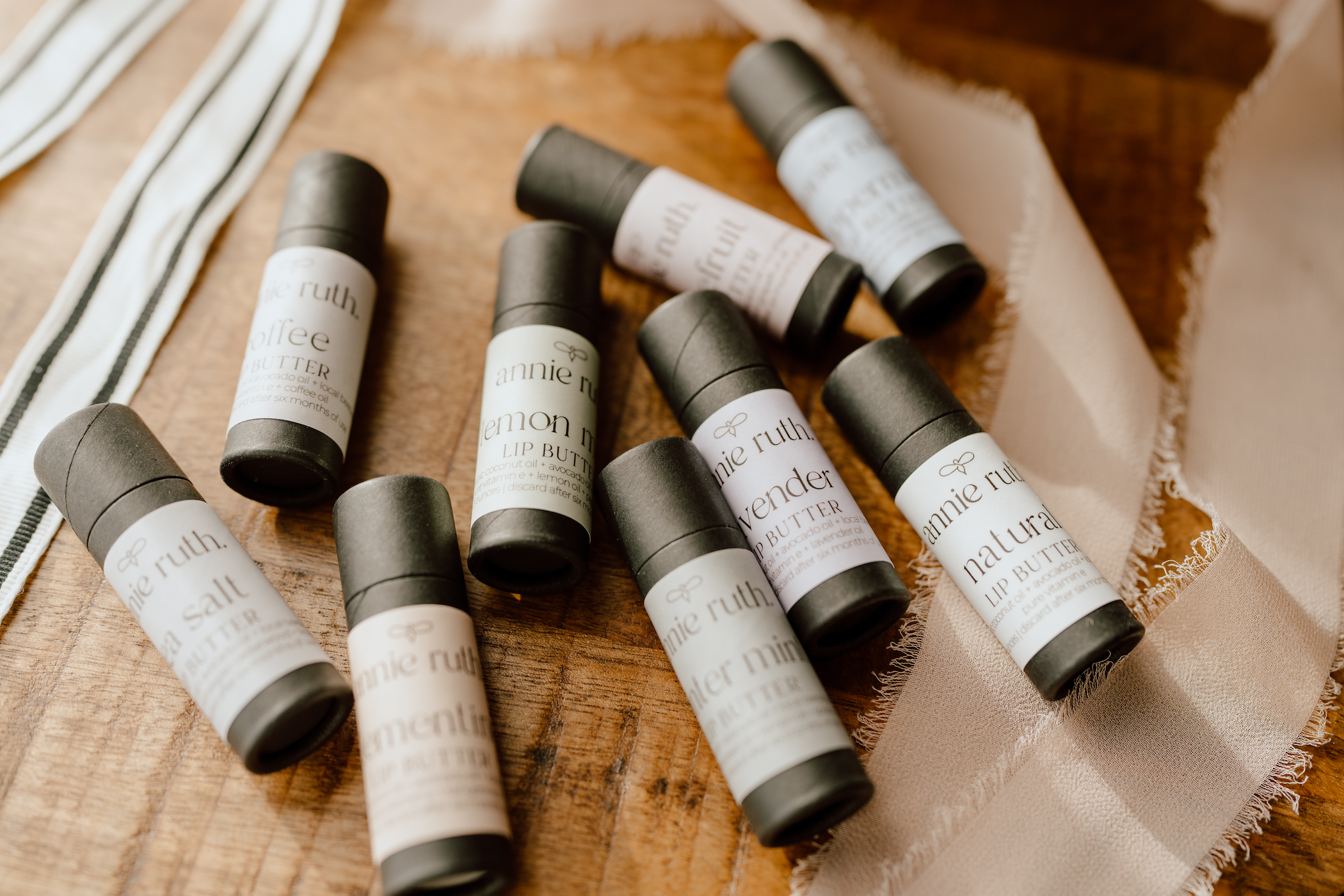 Annie Ruth - Vente Baumes à lèvres - Baume à lèvres à la cire d’abeille1