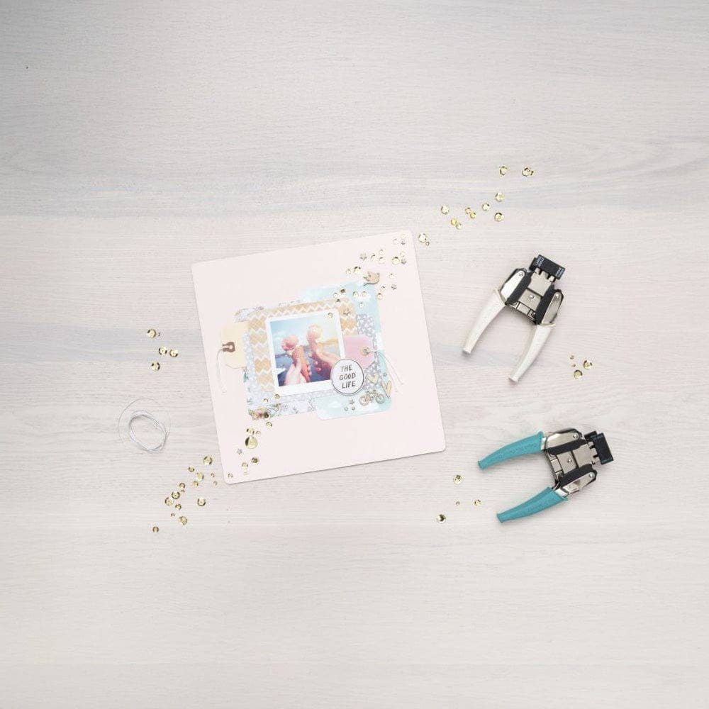 Tonic Studios – wholesale Craft tool – We R Makers Crop-A-Dile Chomper Punch – 1/4" & 1/2" Rounded Corner3