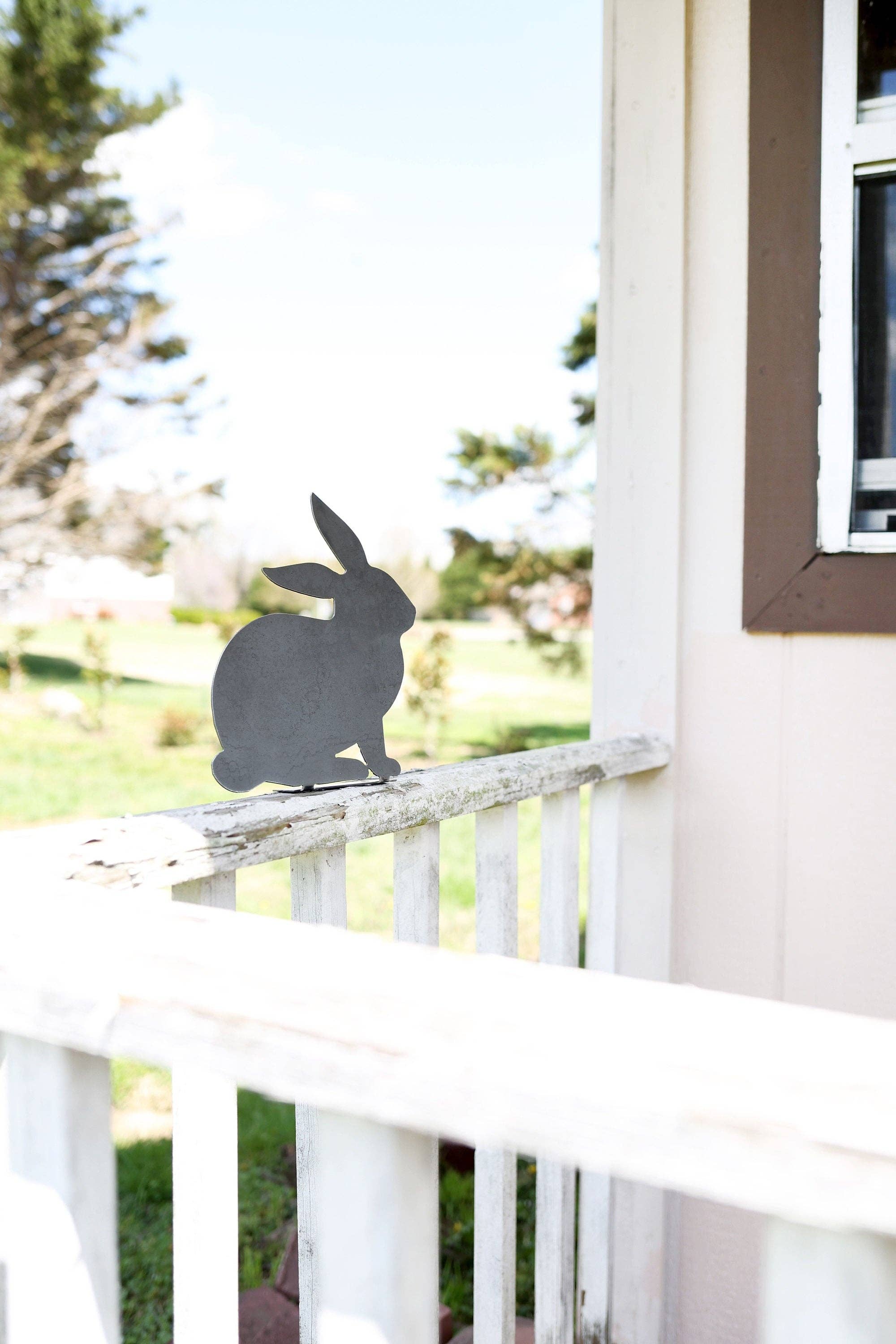 Highland Ridge  |  Handmade Home Decor - Wholesale Outdoor Ornament/Decor - Bunny Statue1