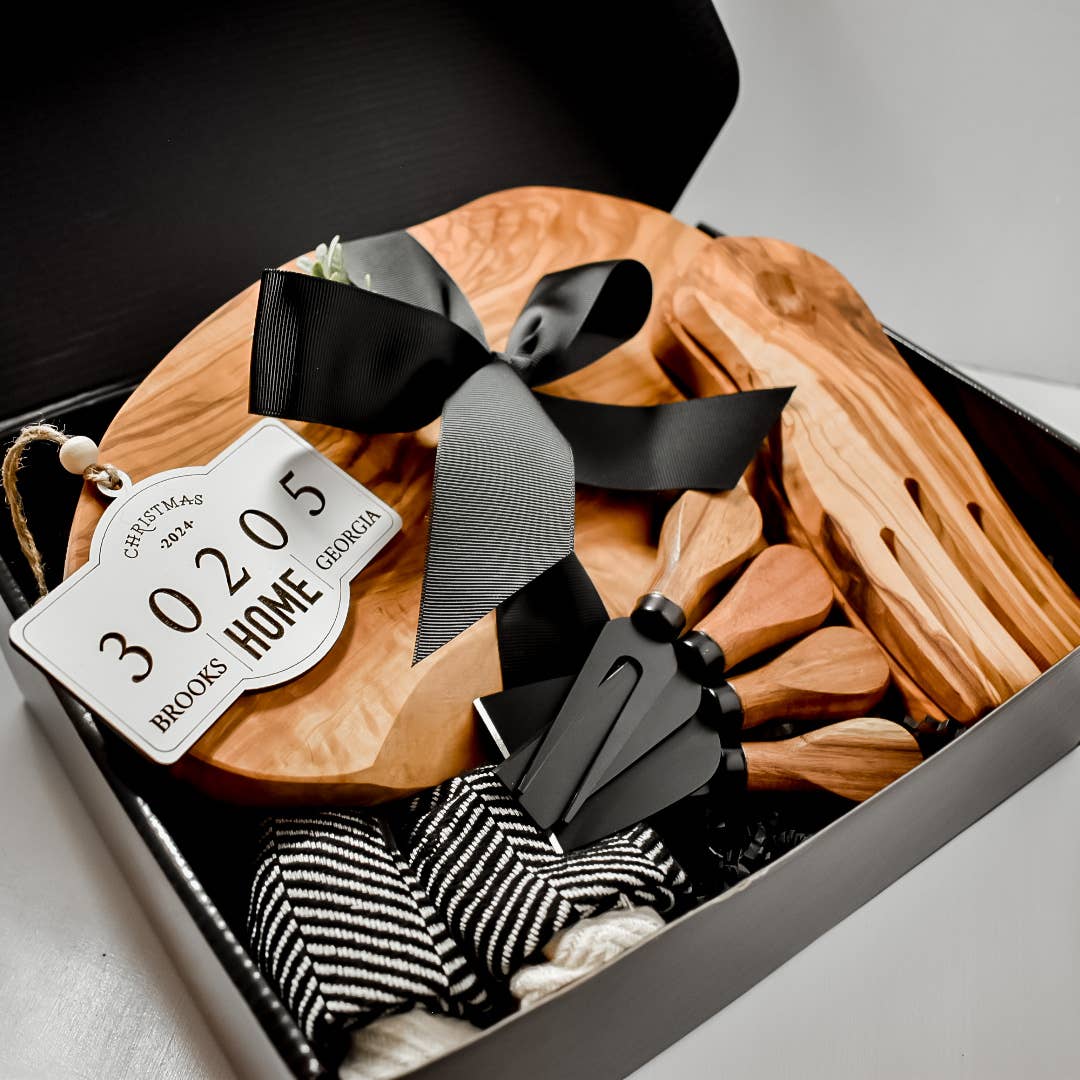Theba Handmade - Wholesale Cutting Board - Luxury Gift Box- Olive Wood Deluxe3