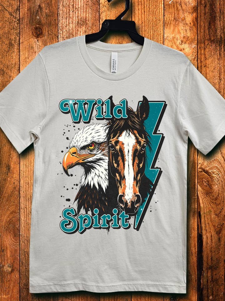 T-shirt graphique Esprit Sauvage. pour la vente par DG WORLD