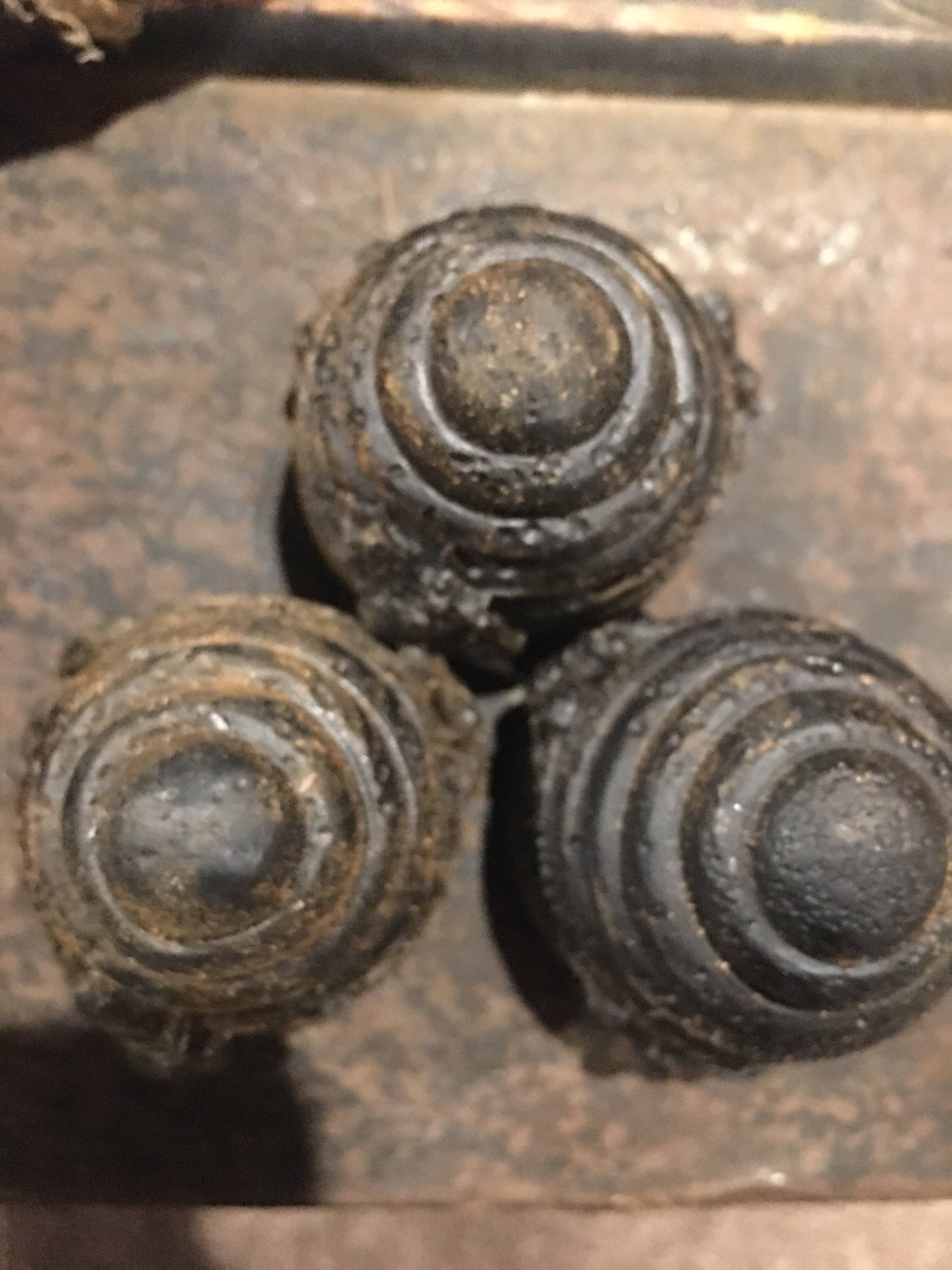 The Cranberry Cornstalk Co. - Wholesale Decorative Tabletop Object - Blackened Wax Bee skep Primitive Bee Decor3