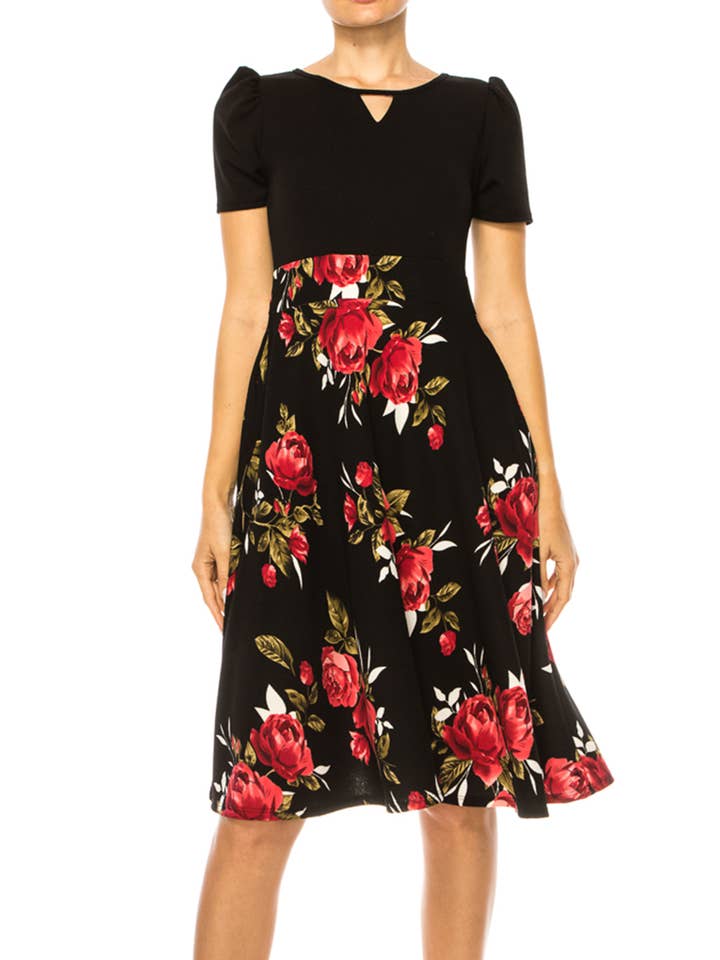 MOA COLLECTION - Wholesale Dress - Women's - Women's Knee-length Color Block Dress with Pockets