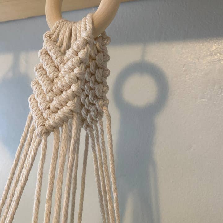 Luna Crafts - Venta al por mayor Macetas colgantes - Colgador macramé - Flecha - blanco3