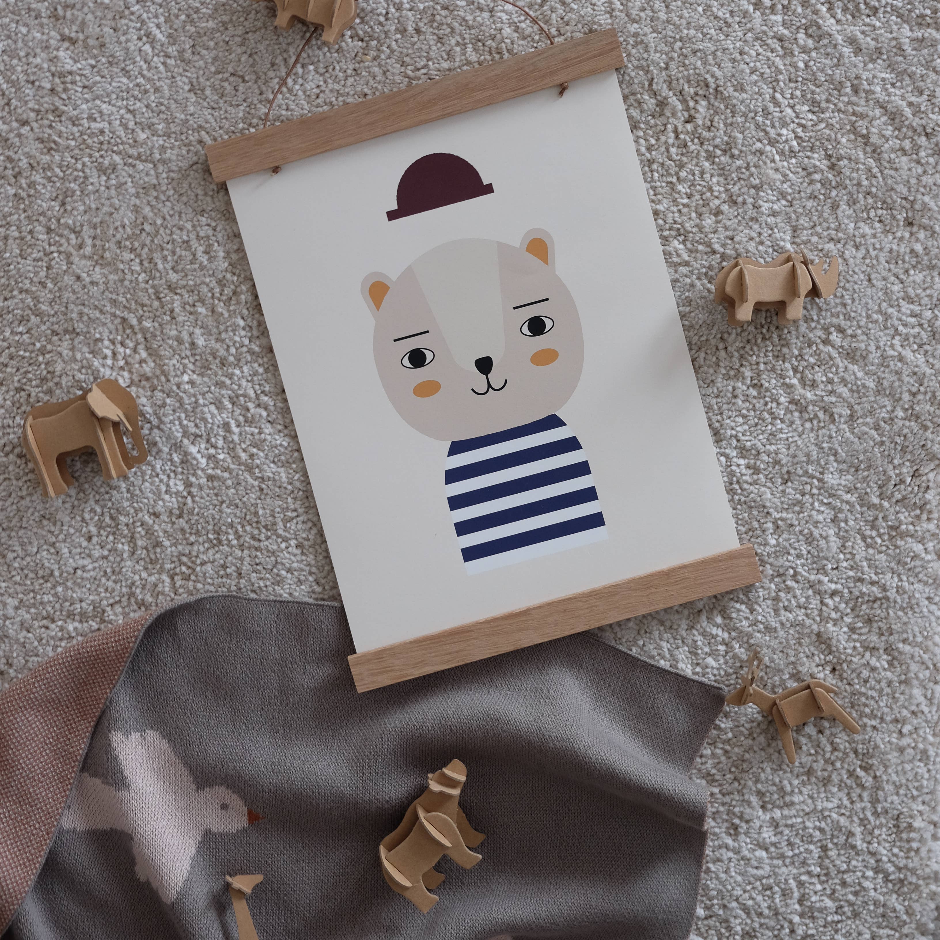 Little Otja - Wholesale Picture Frame - Magnetic Oak Poster Hanger, A4 3