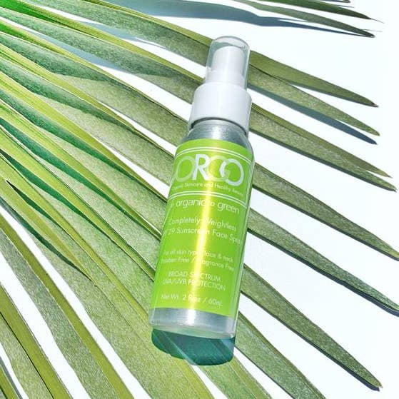 Completely Weightless Sunscreen Spray SPF29 for wholesale by Organic To Green