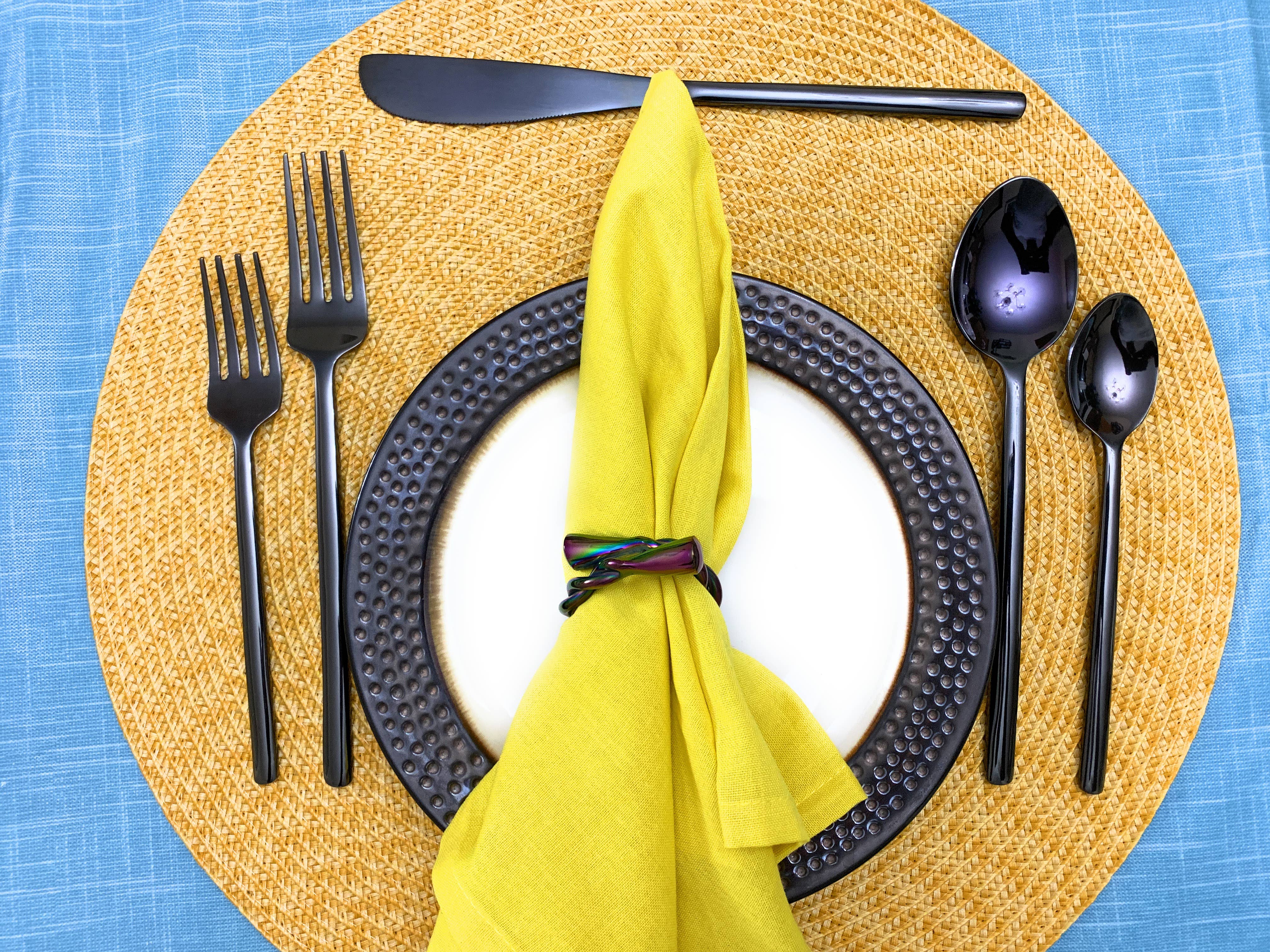 Vibhsa - Wholesale Flatware Set - Modern Stainless Steel Flatware set of 20 Pieces (Black)2