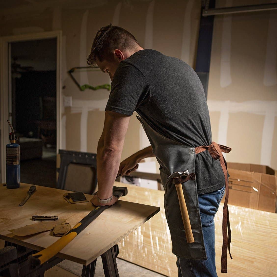 Clark & Taft Crafting Company – wholesale Apron – Waxed Canvas Apron9