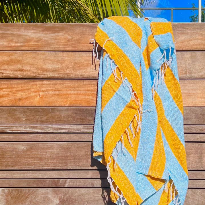 Mahalo Market - Wholesale Throw Blanket - Cabana Mexican Adventure Blanket | Yoga | Retreat | Resort3