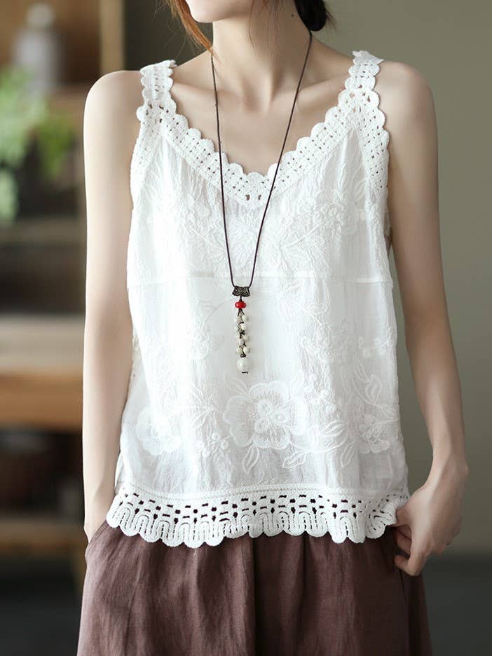 Rosa Clothing - Wholesale Tank Top - Women's - V-Neck Ethnic-Style Pattern Lace Camisole