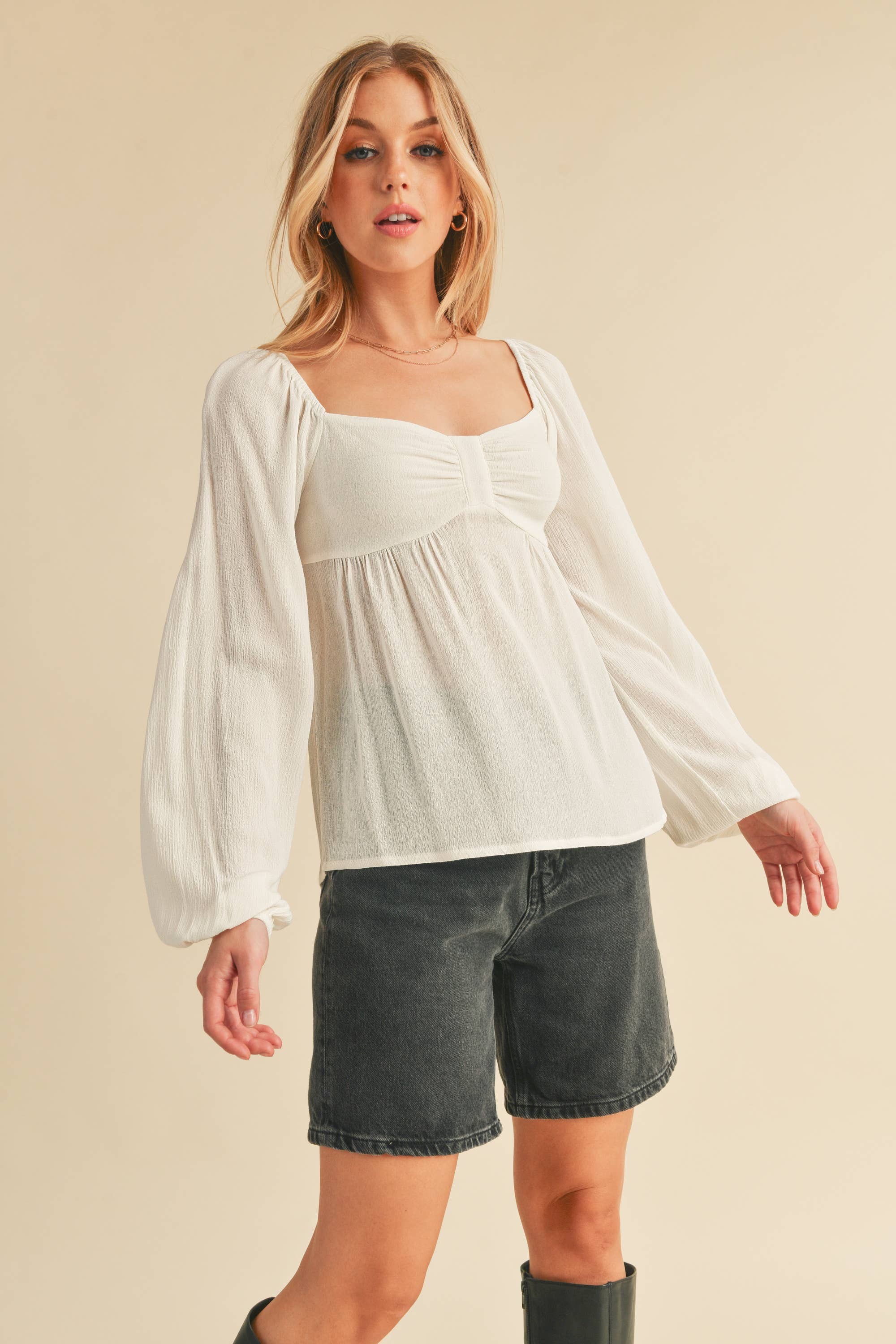 AEMI + CO - Wholesale Blouse - Women's - 8136BK Silvana Top7