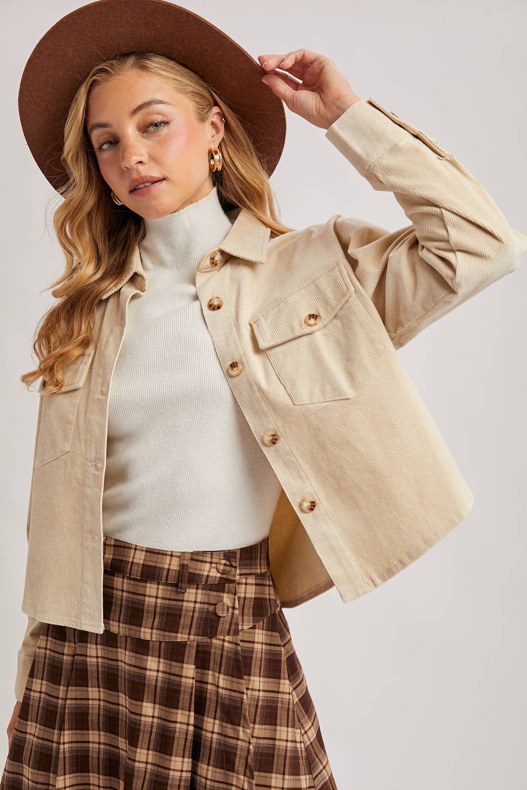 Bluivy - Wholesale Jacket - Women's - CORDUROY CROPPED BUTTON DOWN SHIRT JACKET1