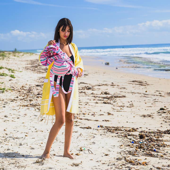 Fouta 2-i-1 väska - HAWAII strandhandduk 2x1m för wholesale av Pink Manta By Le Comptoir Paris