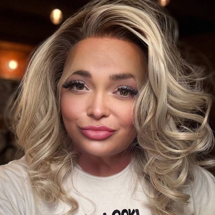 Naomi's Happy Place Shop - Wholesale Hair Extensions - DOLLY3