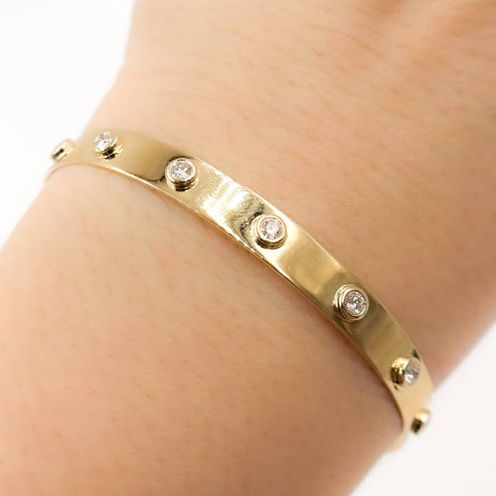 BNF68467. 14K Solid Yellow Gold Diamond Bangle for wholesale by Tresor Jewelry Inc.