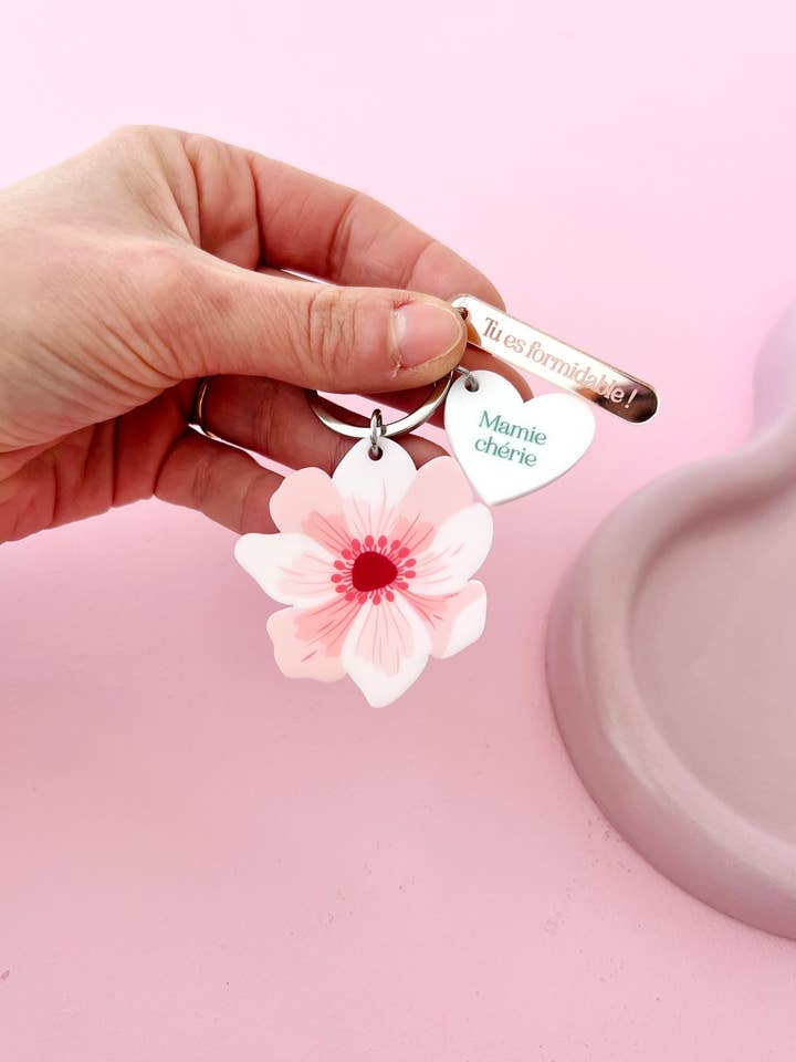 Porte-clé fleur anémone Mamie / Maman pour la vente par Print Your Love