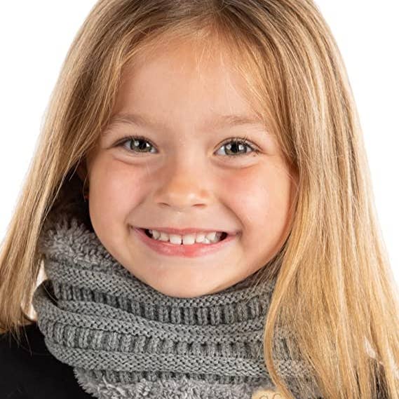 Funky Junque - Wholesale Scarf - Kids - Kids Fleece Lined Scarf Bundle - 1 Heather Grey/1 Indi Pink