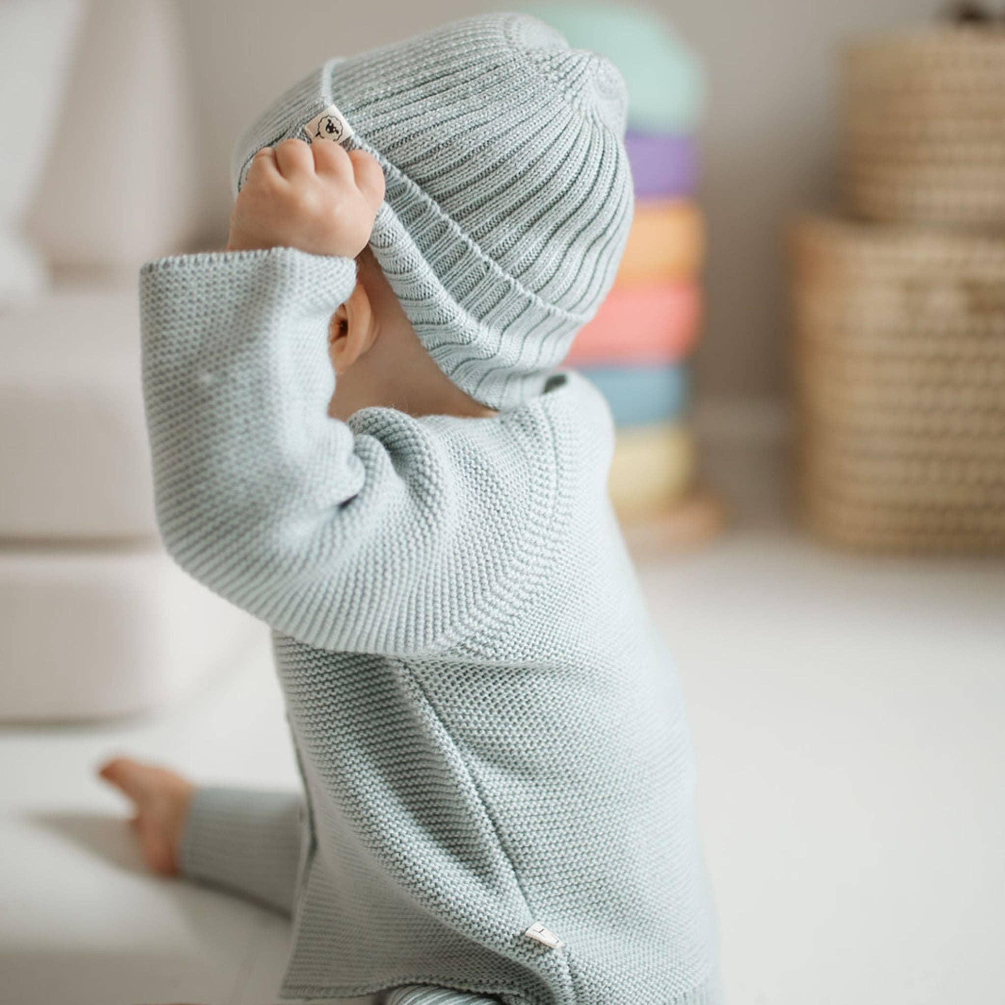 LILLE TONI – wholesale Kofta - Baby – Cardigan Emil i dammig salvia4