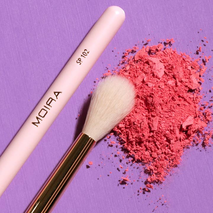 Moira Cosmetics - Wholesale Make-upkwast voor wang/gezicht - 102-grote ronde blenderborstel2