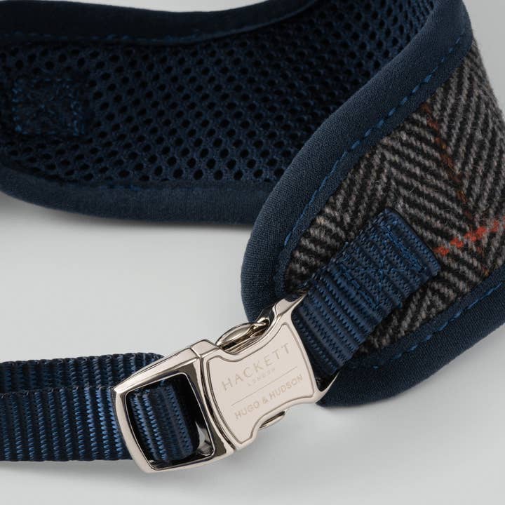 Hugo & Hudson – wholesale Pet harness – Dog – Hackett x Hugo Hudson Grey Checked Tweed Dog Harness3