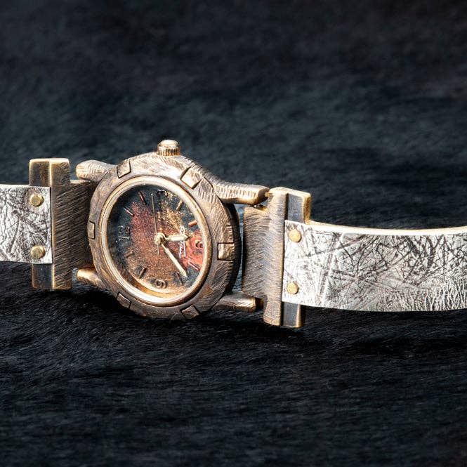 Petit hublot en argent - Étroit pour la vente par Watchcraft