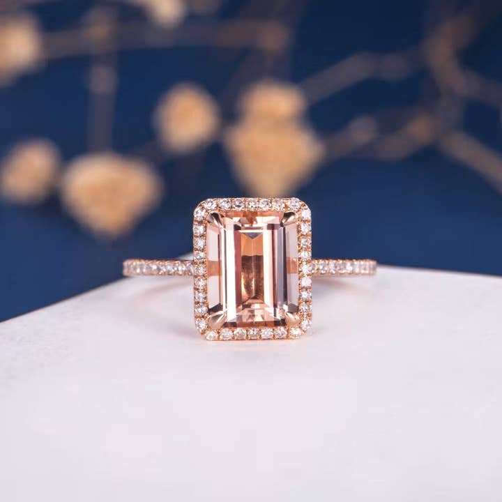 GEMPARA - Vente Bagues de fiançailles - Bague de fiançailles halo en morganite rectangulaire en or rose 14K1