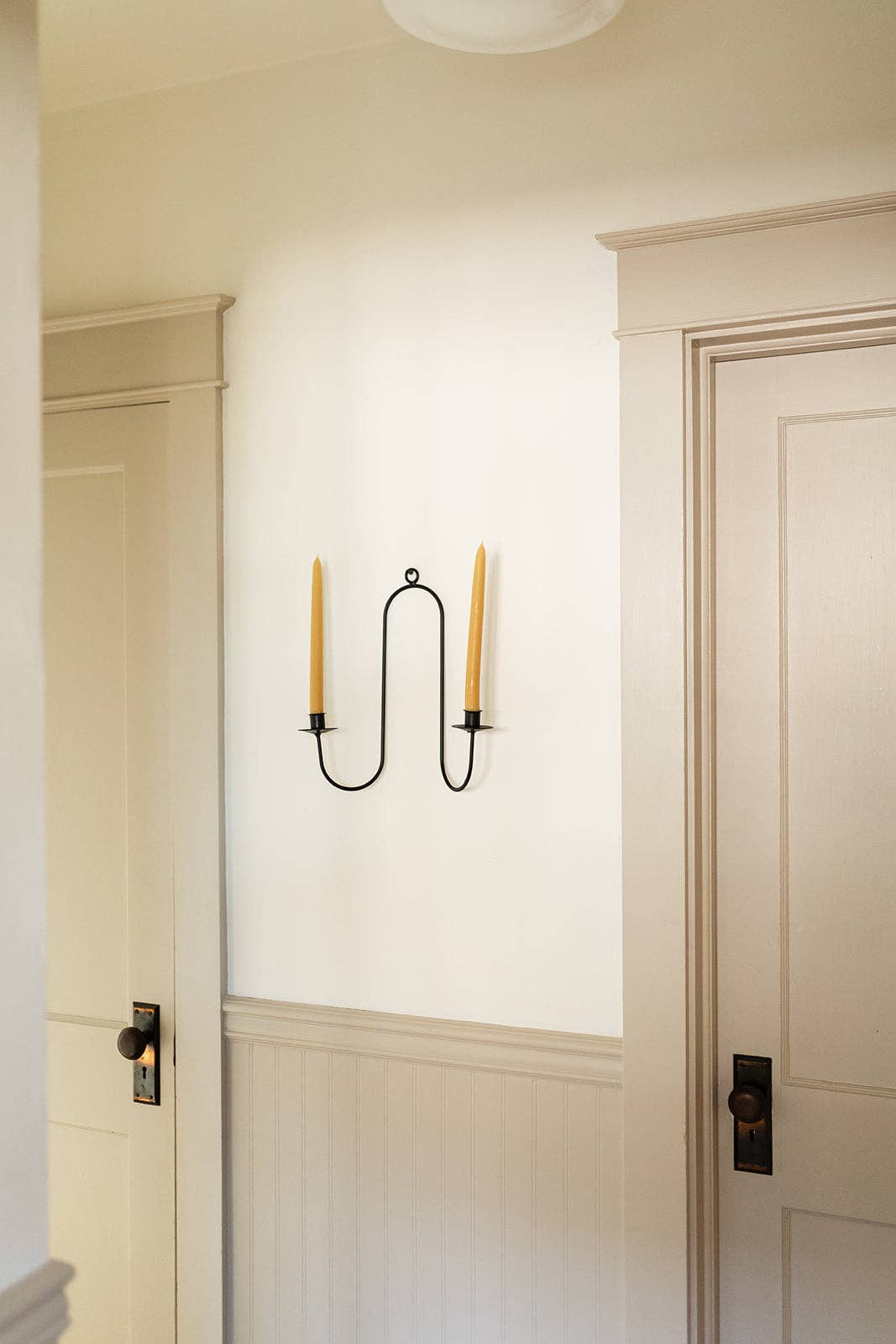 Millstream Home – Großhandel Kerzenhalter – Der Doppelkerzen-Wandleuchter0