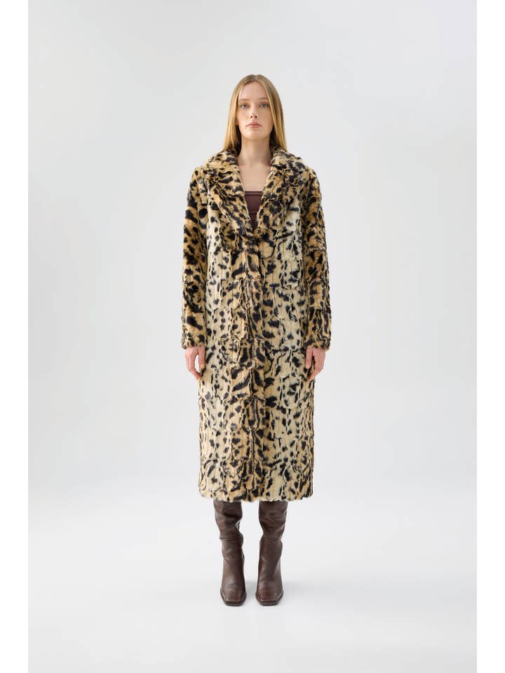 Light Leopard Long Song Coat for wholesale on Faire2