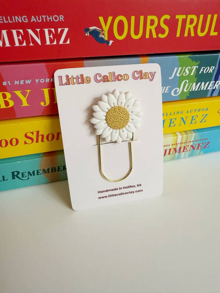 Marque-page Daisy | Marque-page en argile polymère pour la vente par Little Calico Clay