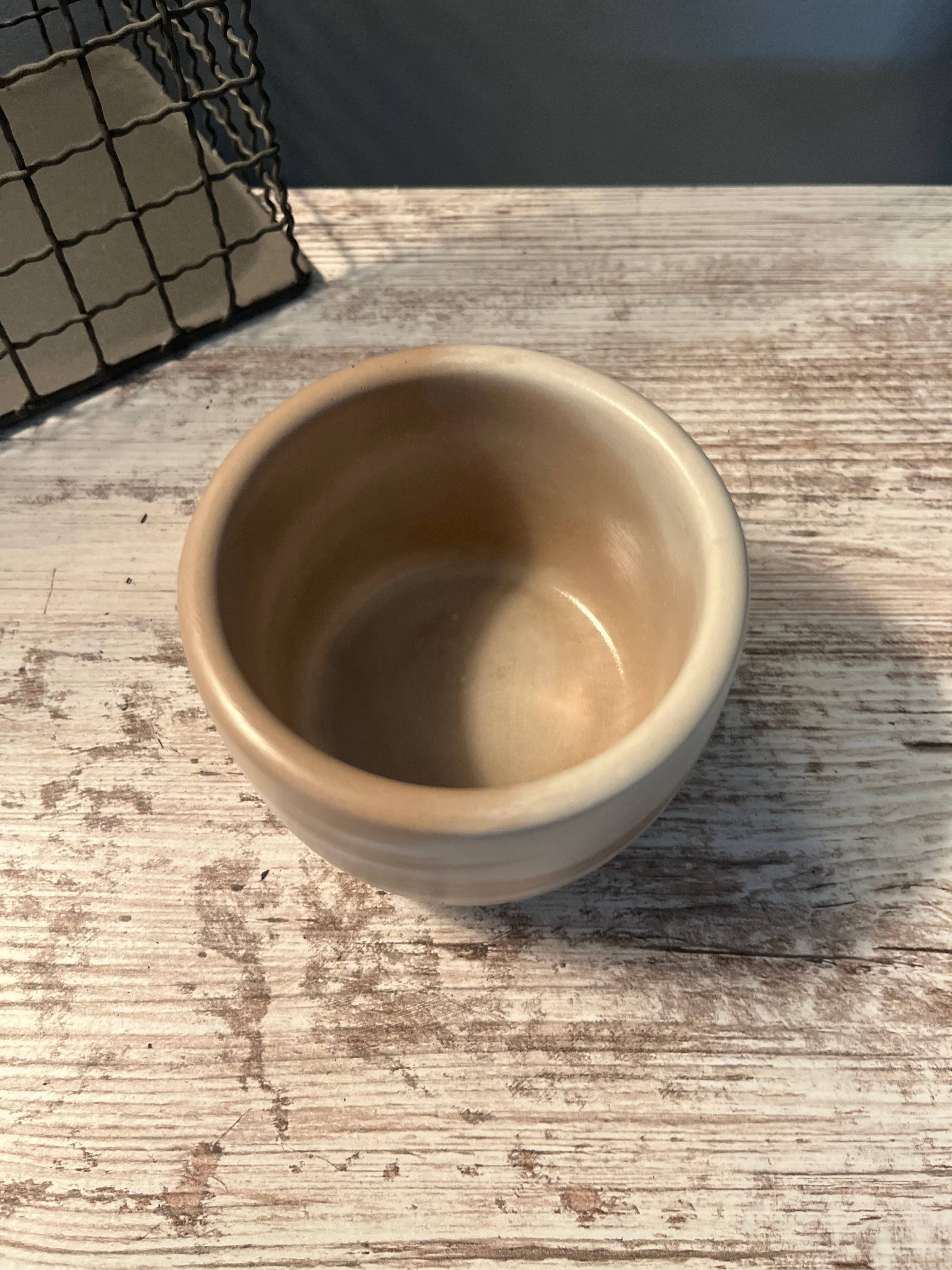 Bumblebee Candle Co. - Wholesale Candle Holder - Brown Marbled Concrete Candle Vessel - 8 oz 2