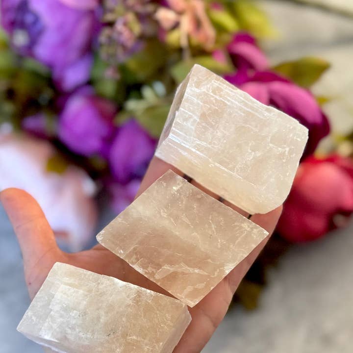 Mandala Gems – Pedra/cristal espiritual por atacado – Calcite Óptica, Brilha ROSA sob Luz UV, Minerais Fluorescentes1