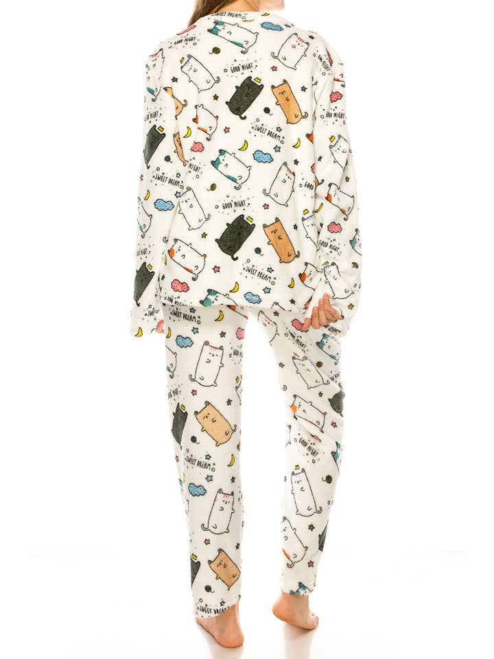 IVORY Kawaii Sleepy Kitty Cat Microfleece Pajama Set for wholesale on Faire3