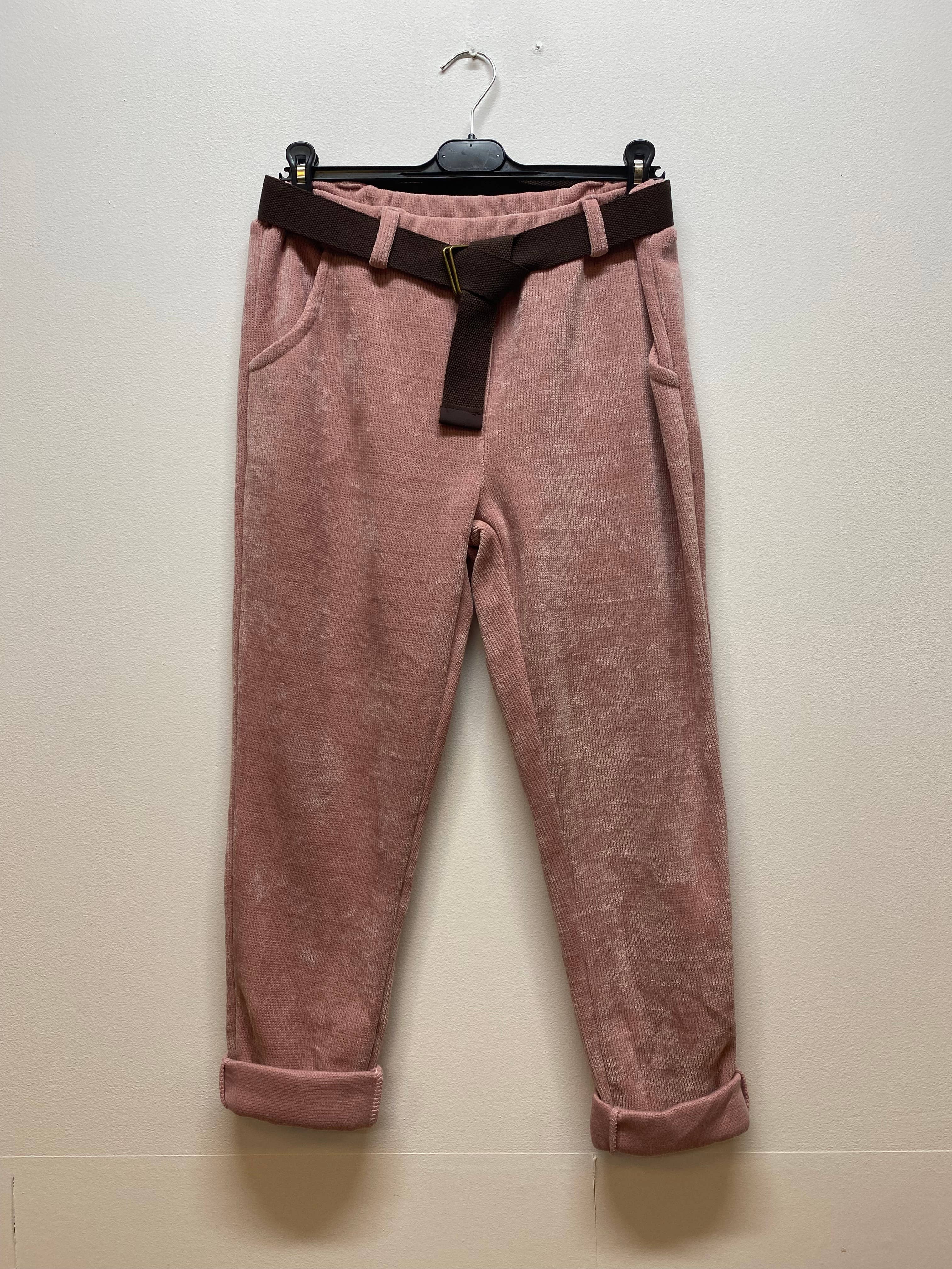 ORNELLA PARIS - Wholesale Pants - Women's - LMM-PT9963 velvet pants with belt

12