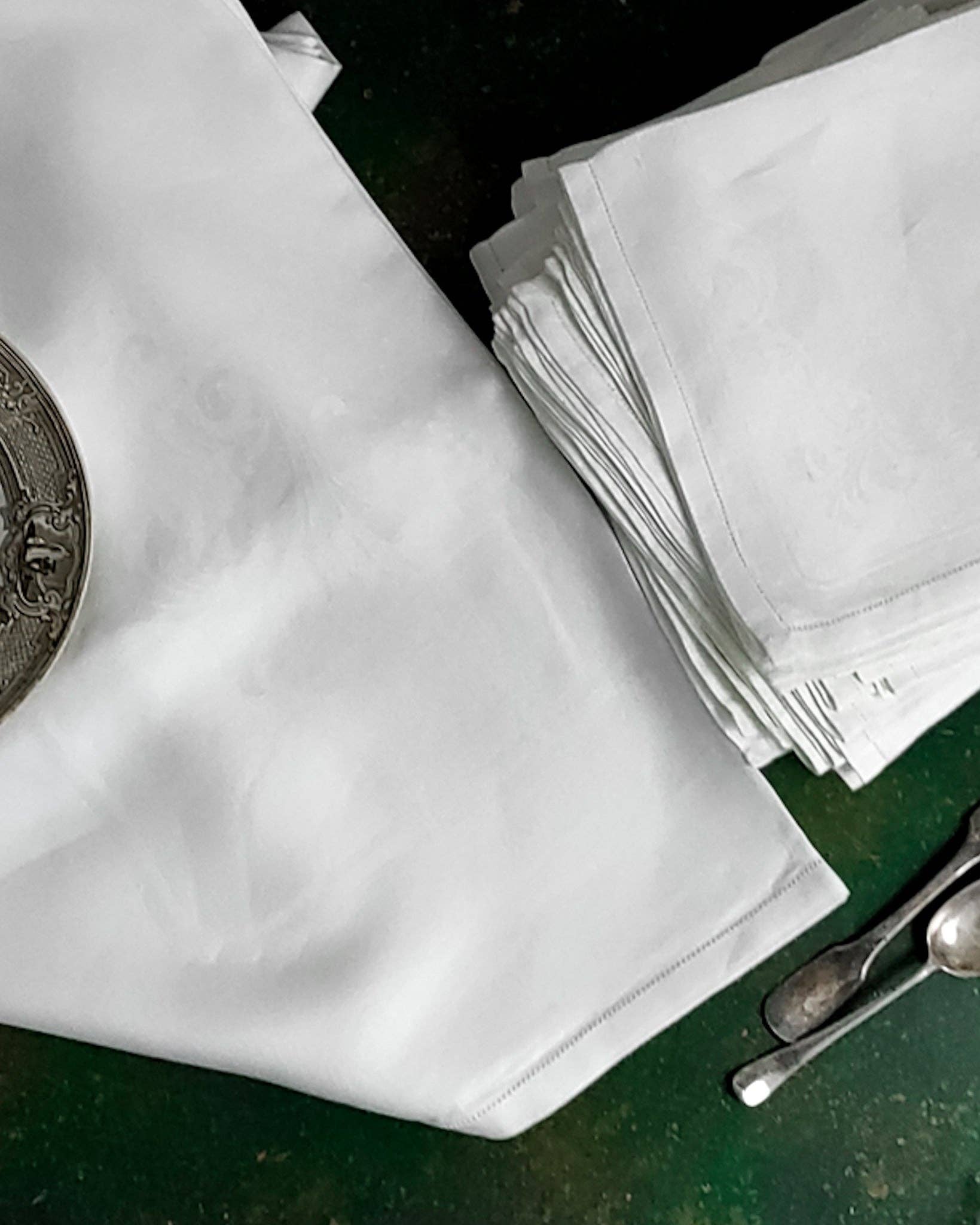 Heyfoo - Wholesale Tablecloth - White Flanders Cotton Tablecloth with 10 Napkins5