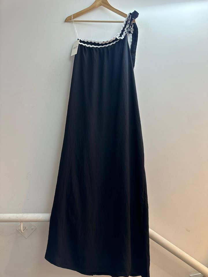 LORIANE - Wholesale Dress - Women's - 10720 One Size Asymmetric Long Dress 1