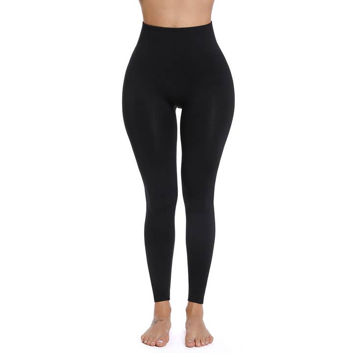 Legging skinny taille haute sculptant pour la vente par The Lounge Edit